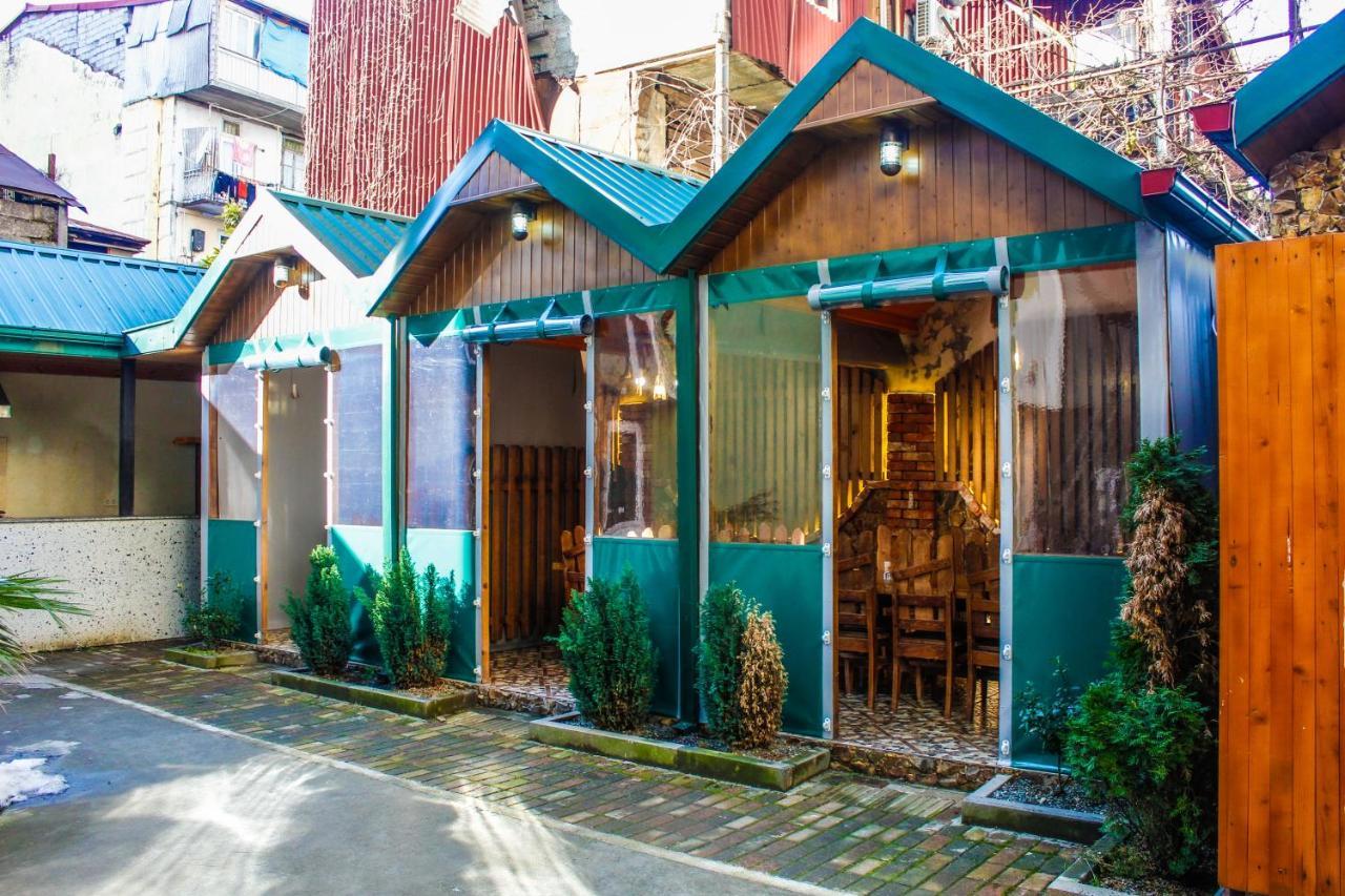 Emeg Hotel And Restaurant Batumi Kültér fotó